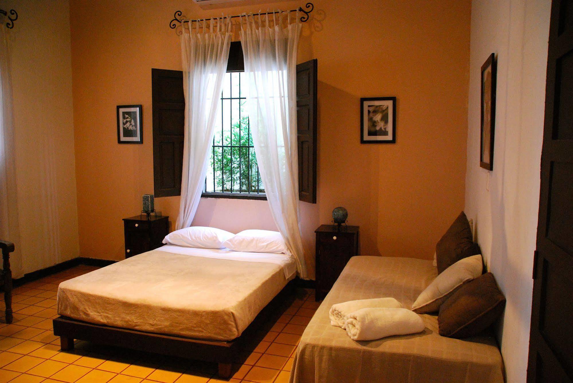 Hotel Del Parque ซันตามาร์ตา ภายนอก รูปภาพ