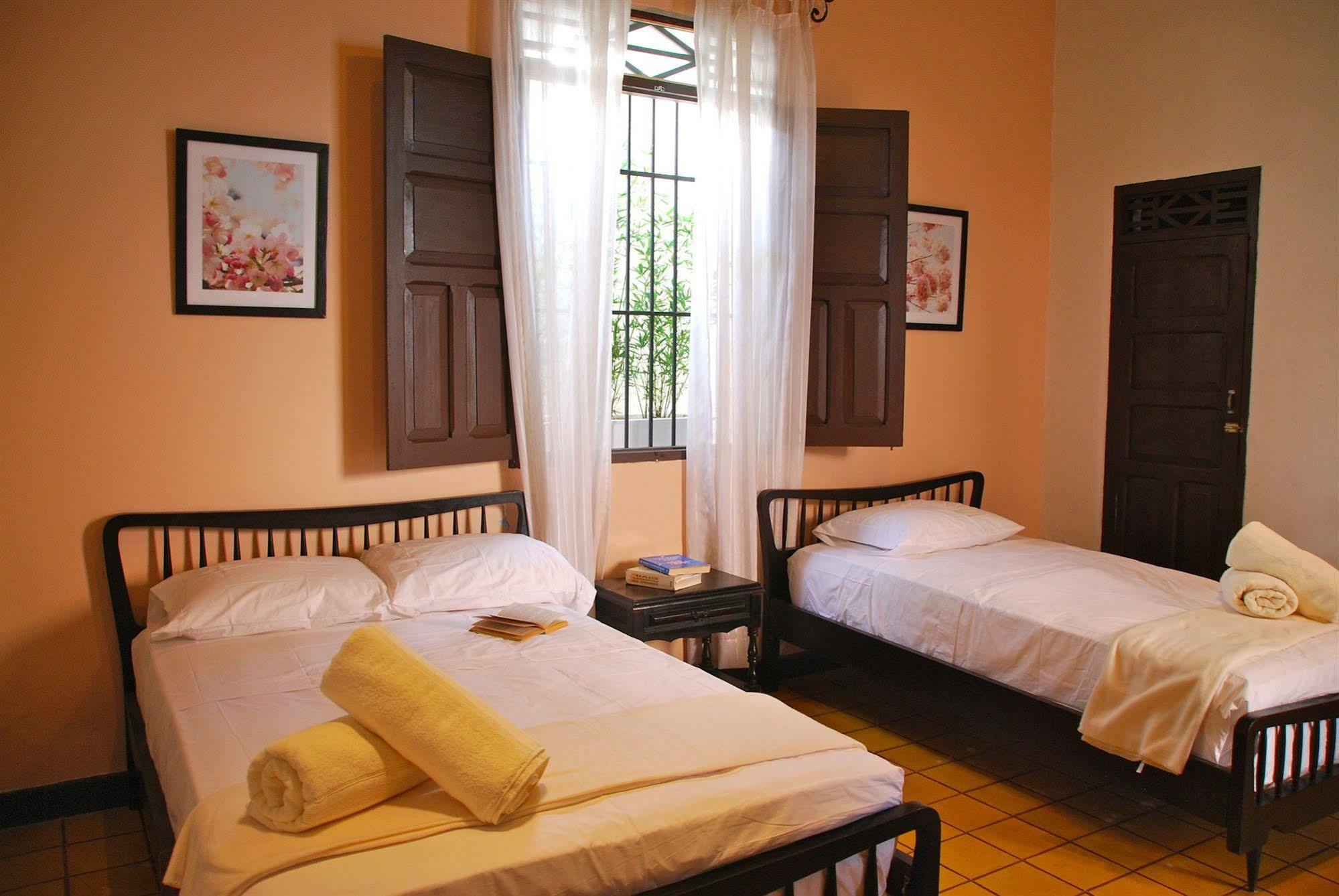 Hotel Del Parque ซันตามาร์ตา ภายนอก รูปภาพ